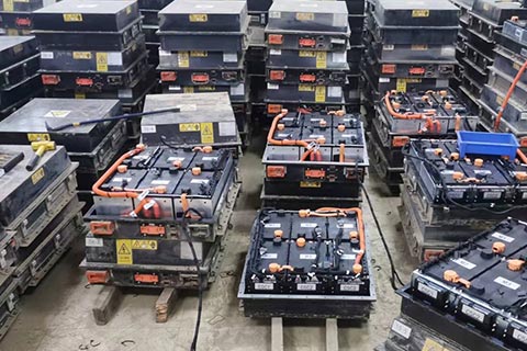 邢台任泽专业回收三元锂电池→汽车电池回收,正规公司高价收报废电池